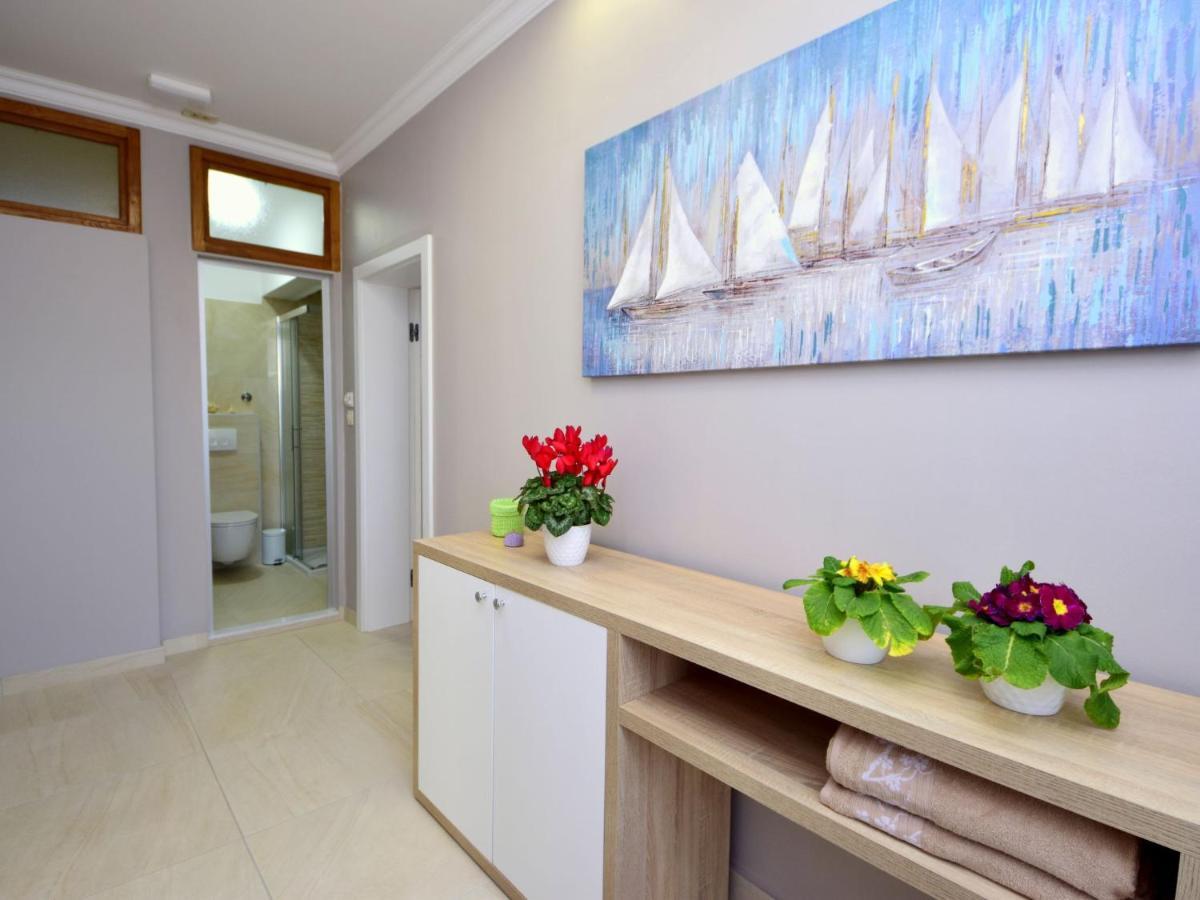 Apartment Mornar-2 By Interhome Trogir Luaran gambar