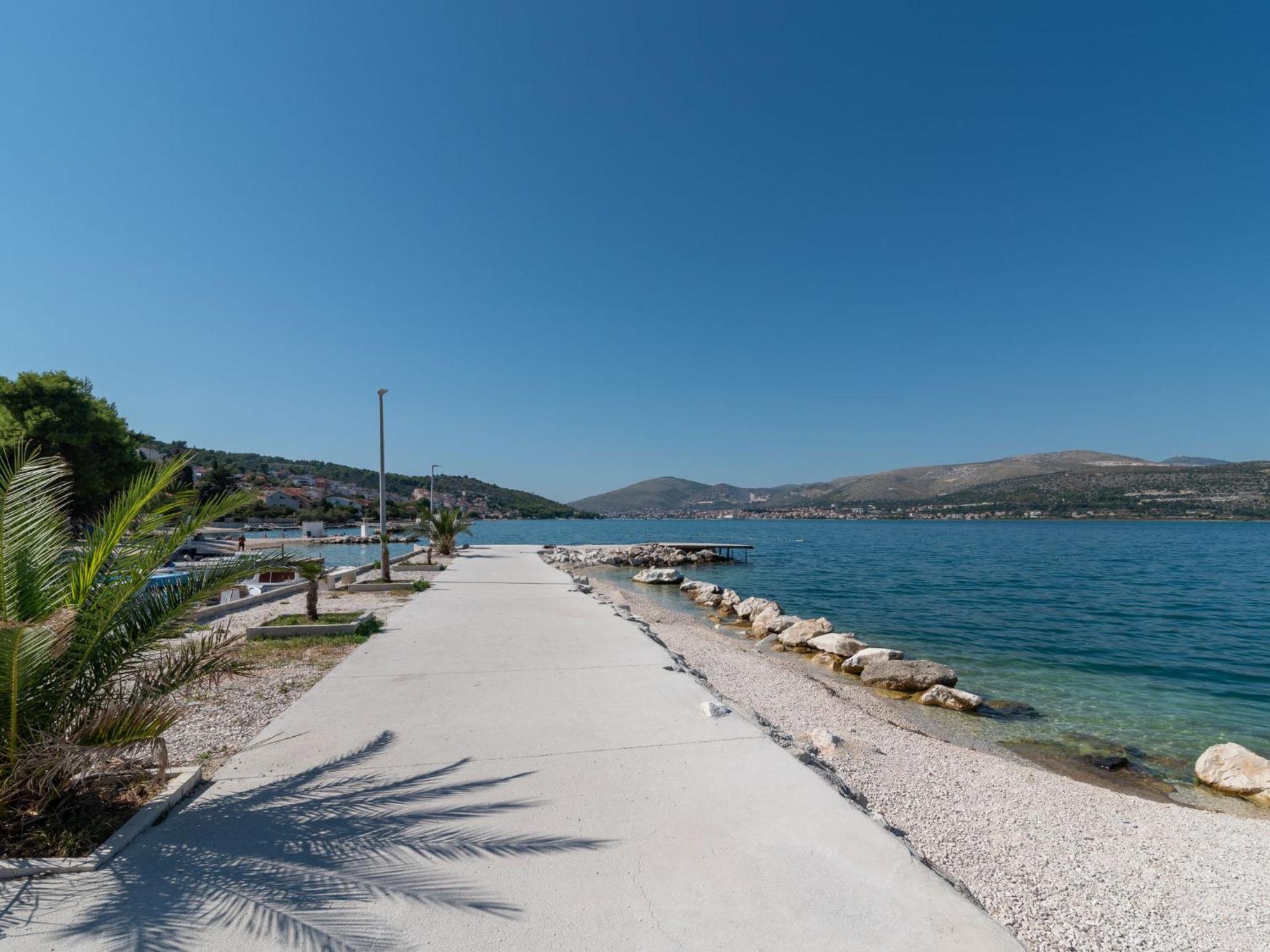 Apartment Mornar-2 By Interhome Trogir Luaran gambar